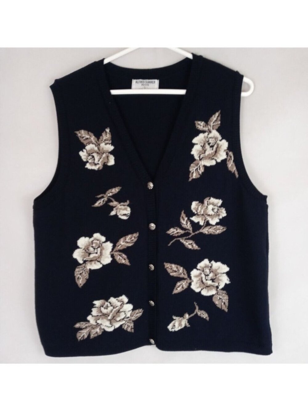Alfred Dunner Petite Embroidered Sweater Vest Roses Design Decorative Buttons L